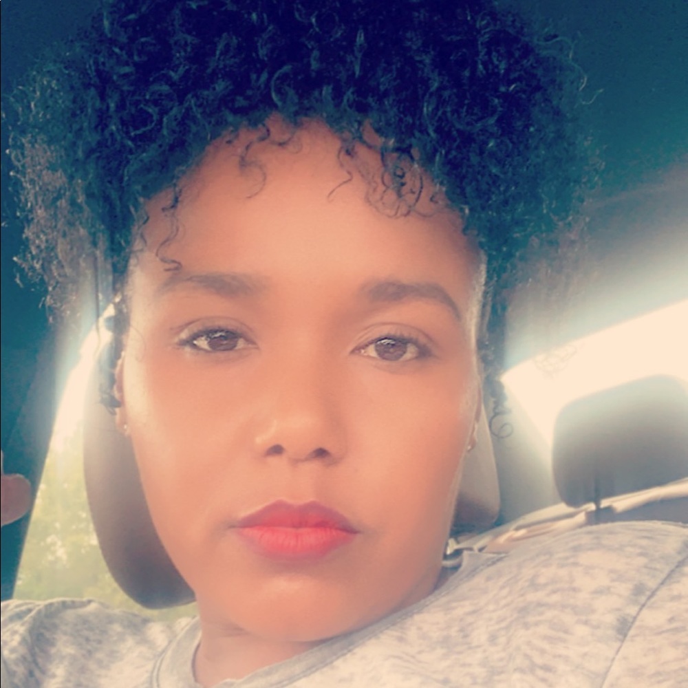 Meet your Posher, Jada